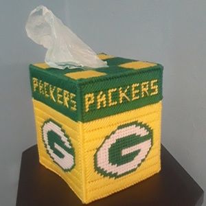 Green bay packers tissue cover